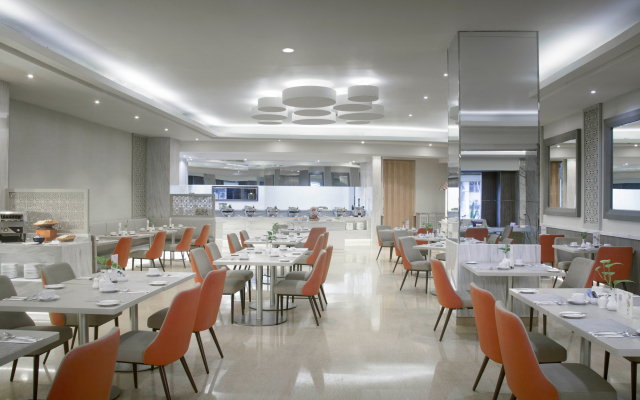 Aston Manado Hotel