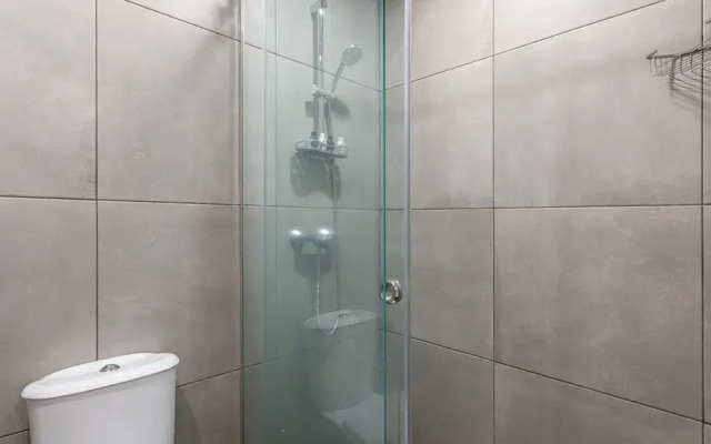 On Saryan Str. 26/3-4 Apartments