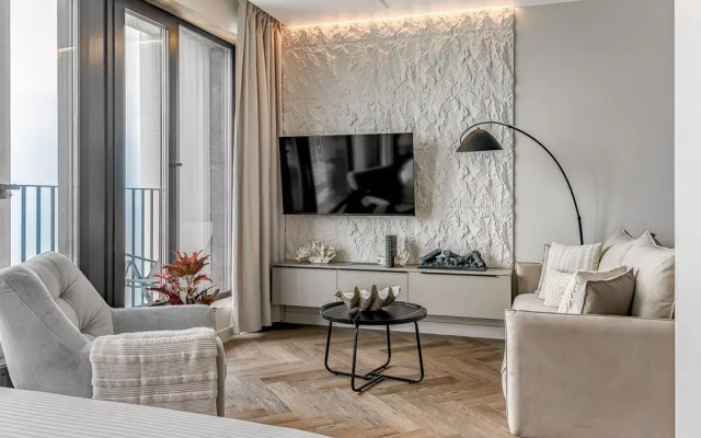Apartamenty More Suite s Potrasausim Vidom na Zaliv v 5 Minutah ot Centra Goroda