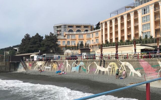 Dolphin Apartments