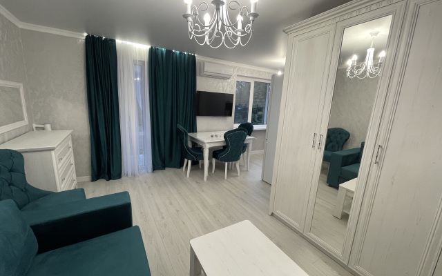 Studiya 1- Komnatnaya Lyuks Apartments