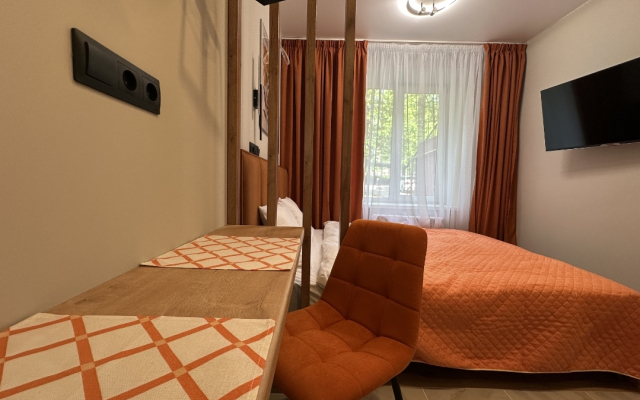 New Apelsinka Apartments