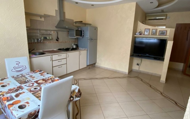 Happy Time In Sochi Apartments