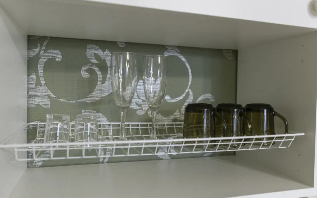 Prince Apartments С129