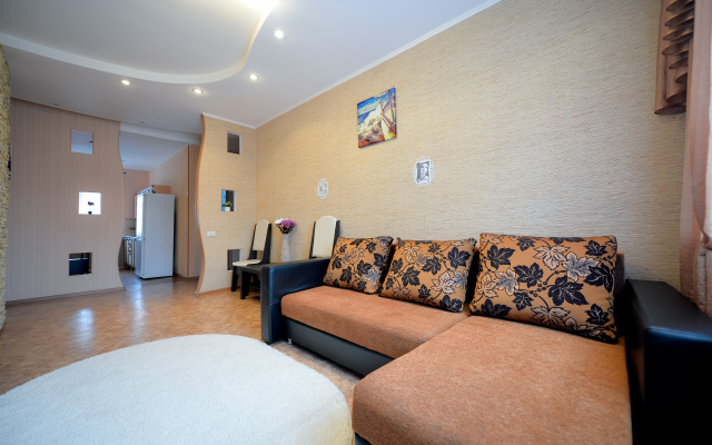 5 Zvezd Na Arbate S Tremya Krovatyami Apartments