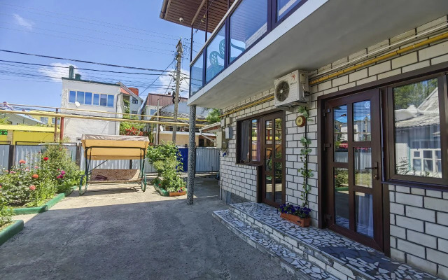 Na Peschanoy 23 Guest House