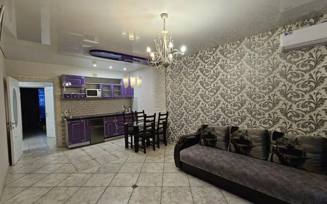 Apartamenty Avrora Rozy Lyuksemburg 49. 2 komnaty