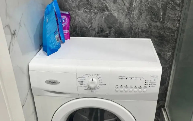 Квартира 1-комнатная на сутки Минск улица Игоря Лученка 2