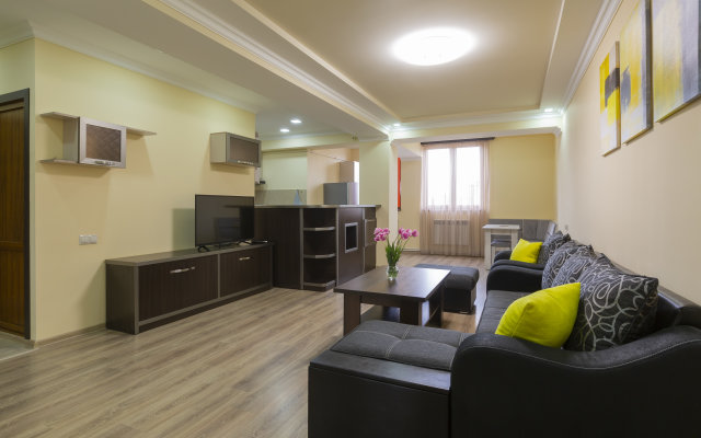Umba Apartment N5 - with balcony and Mount Ararat view Apartments
