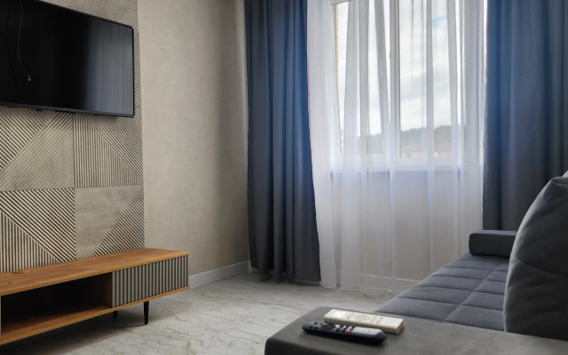 V Tsentre Ryadom S Parkom Apartments