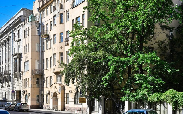 Апартаменты  1912 с видом на крыши Петроградки и Телебашню