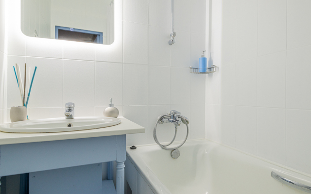 Apartments Kvart-Hotel, Staropimenovskiy per., 16
