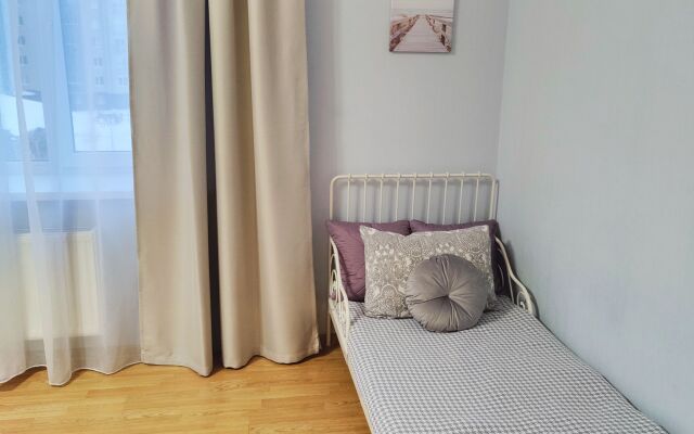 Na Ul Solnechnaya 82 Apartments
