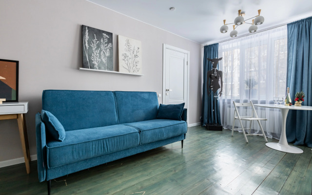 Sapfir v Pushkine Flat