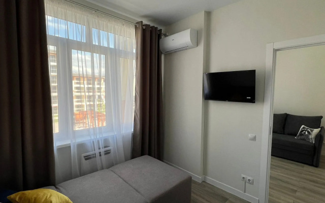 Квартира с Видом на Бacсeйн в ЖК Кипарис 360