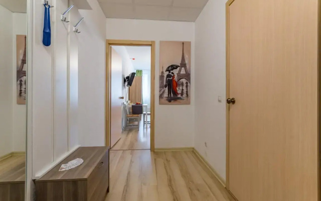 Etazhideyli Ryadom S Ugmk Arenoy Apartments