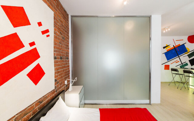 Мама Ро Студия №6 Супрематическая