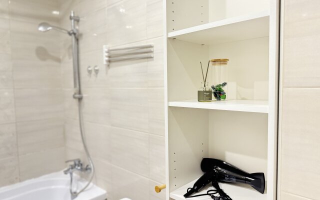 Квартира Уютная Однокомнатная рядом с центром и аквапарком ЛетоЛето в мкр Европейский