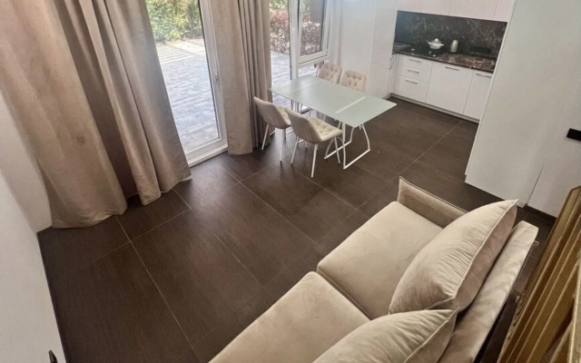 Частный дом на Улице Петрозаводской 49В