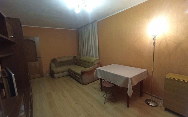 Uyutnaya Dvukhkomnatnaya Ryadom S Tts Avrora Flat