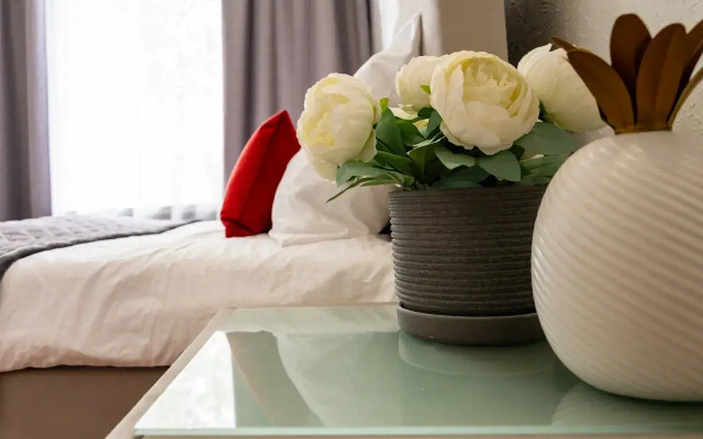 Апартаменты Семеновская 1-2