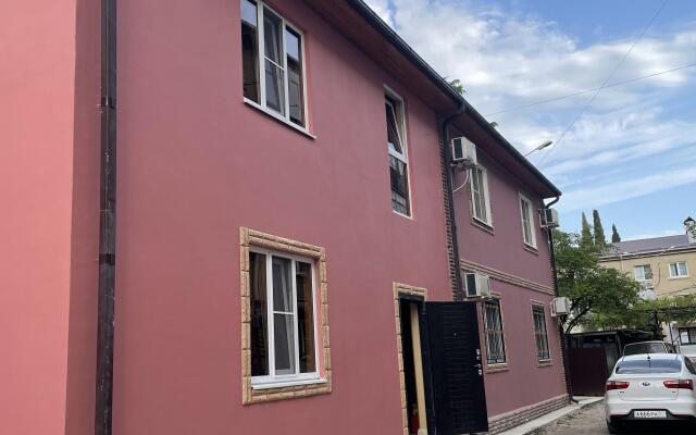 Luchik Guest House