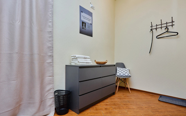 18 Line Mini Hotel