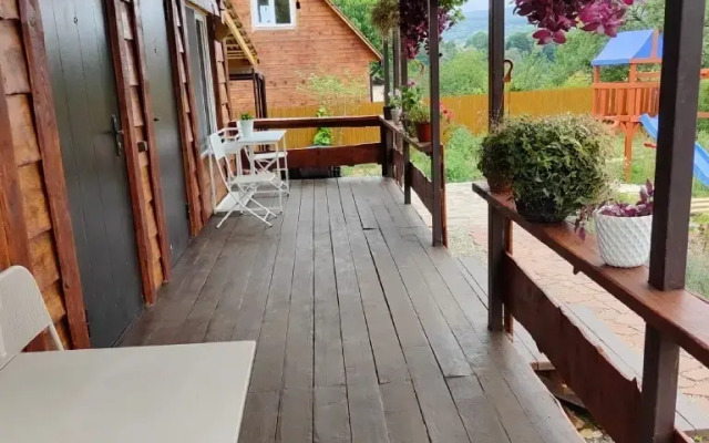 Гостевой Дом на Улице Хуторская 8