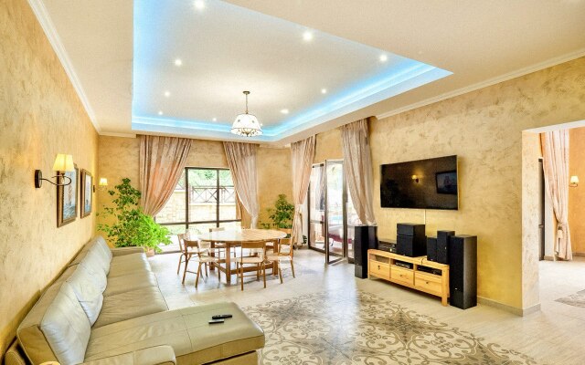 Na Krasnoy Polyane Villa