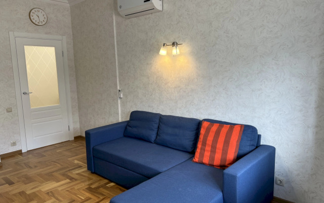 Квартира 310  в центре на первой береговой линии