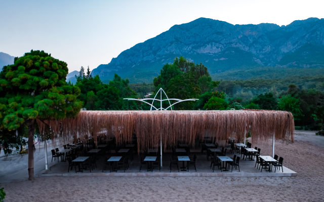 Saint Star Kemer - Adult Only +16