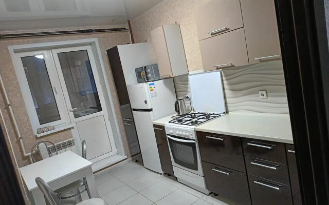 S Tremya Razdelnymi Mestami Flat