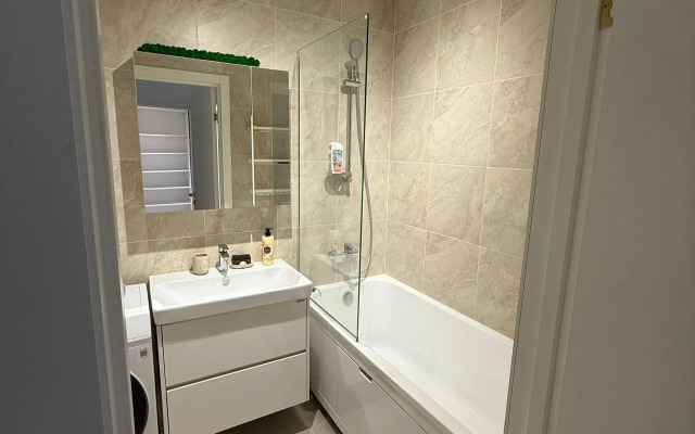 Topovaya yevro dvushka u Autleta Flat