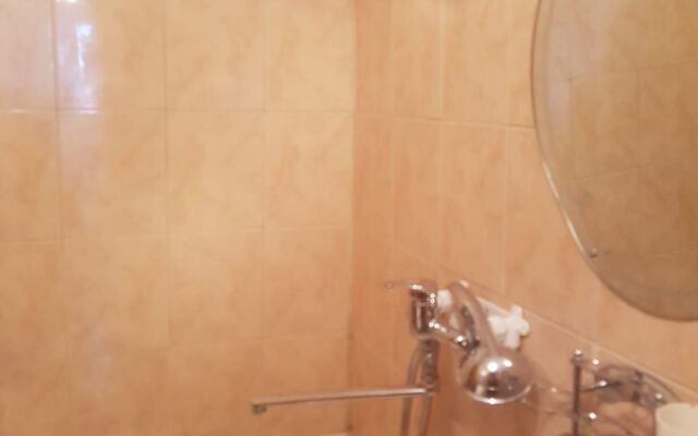 Квартира на Конституции Ссср 23