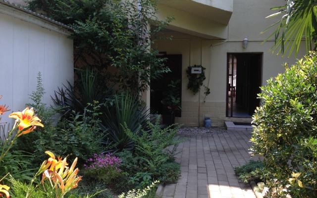 Okeanik Guest house