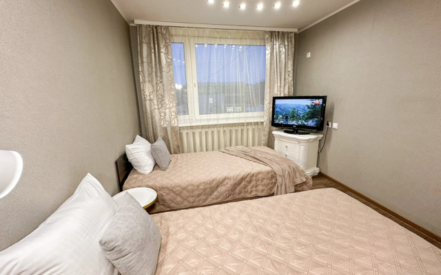 Apartamenty Dvukhkomnatnye V 13-Om Mikrorayone, 55