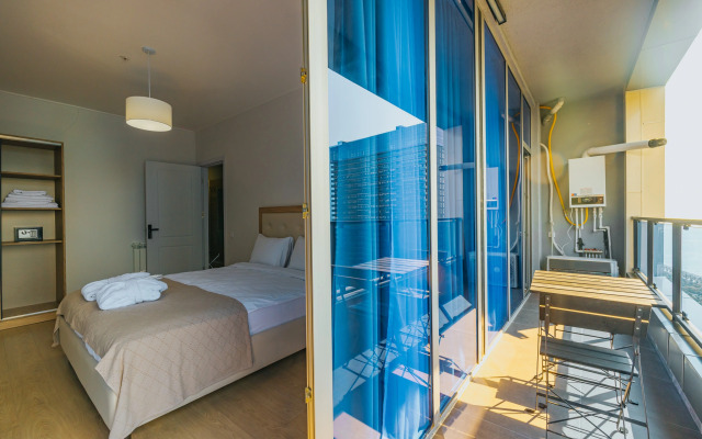 Komunna Luxe Apartment Hotel