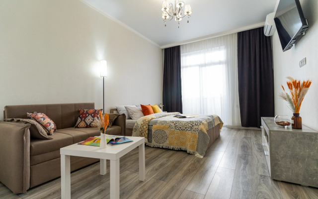 Prostornye Ot LetoApart Apartments