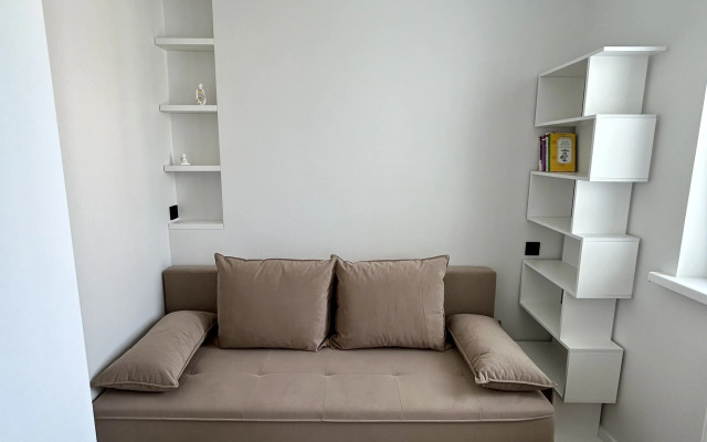 Shikarnaya Zhk Frukty Flat