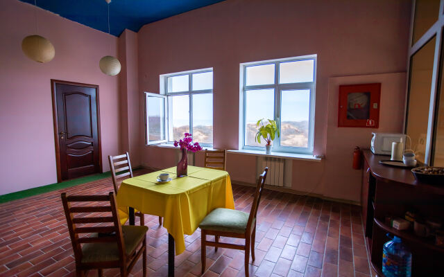 Zolotye Barhany Guest House