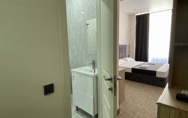 Otel AMSHOTEL