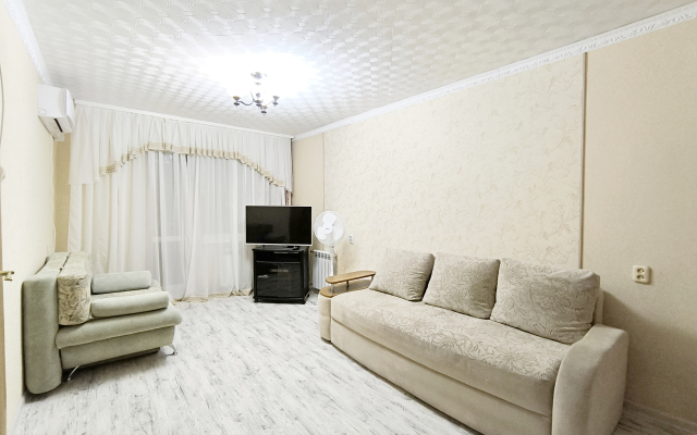 Квартира в городе у моря