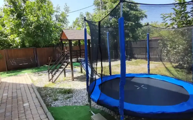 Viktoriya Guest House