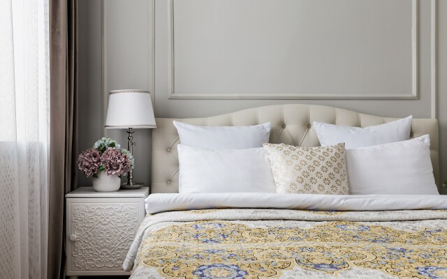 Апартаменты Minin Apartments с видом на Казанский собор 120 кв.м.