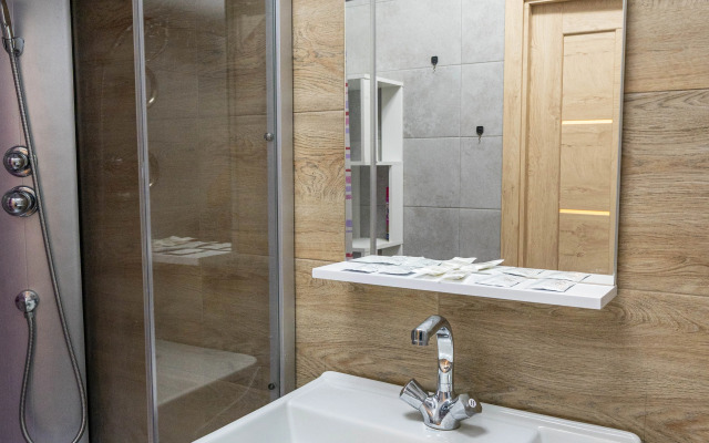 Апартаменты Apart Sharing на 65-летия Победы 1/11