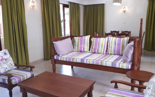 Mandhari- Diani Beach VIlla