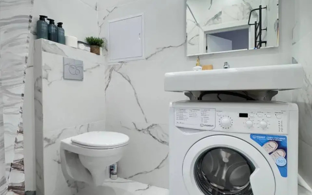 Студия Myrrh на Бульваре Рокоссовского с красивым видом из окна