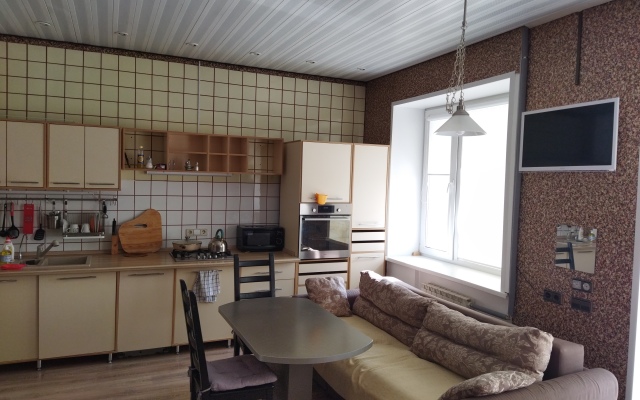 Studiya V Izhevske Flat