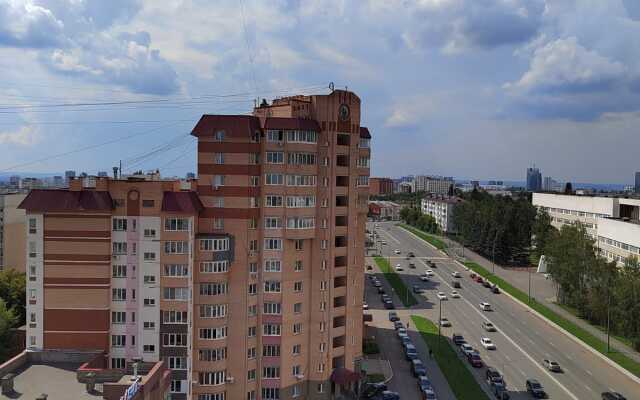 8 Marta 34 Flat
