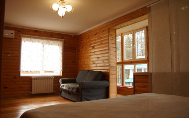 U Granitnogo Kan'ona Chalet